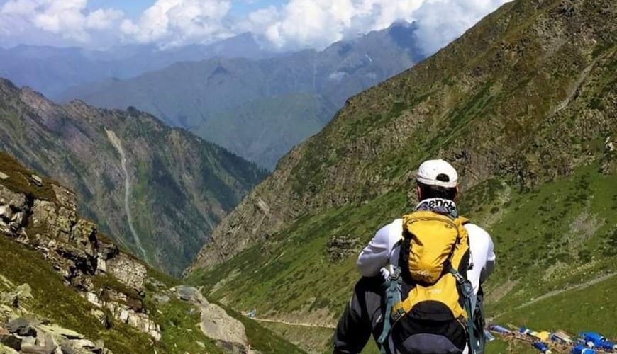 TREKKING IN INDIAN HIMALAYAS