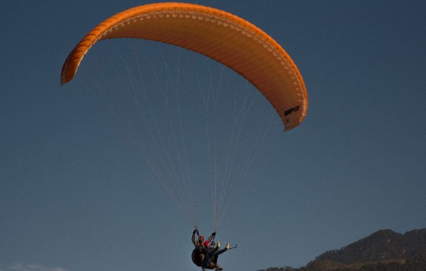 PARAGLIDING IN BIR-BILLING