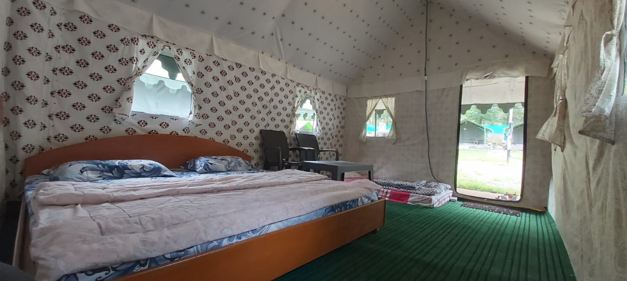 Camping in Manali