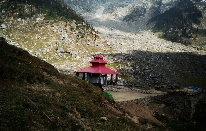 Kareri Lake Trek